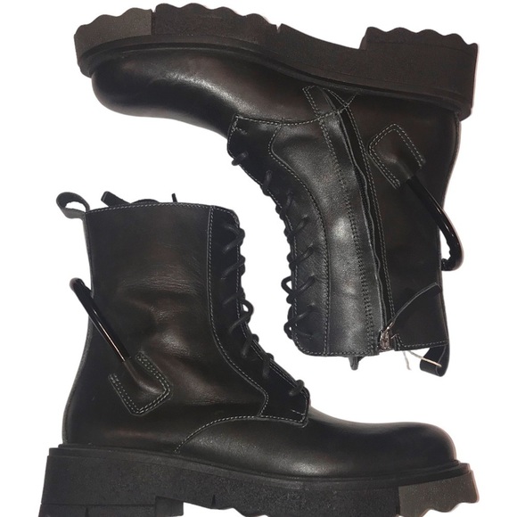 Divine Follie Made in Italy Leather Black Side Zip Combat Boot Woman’s Size 8 - Picture 7 of 13